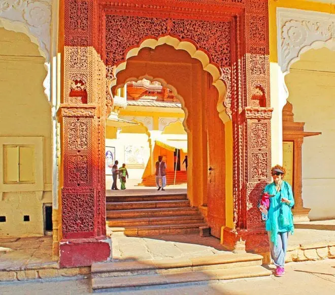 IMG_3412 v Dinah at a gateway in Mehrangarh Fort, Jodhpur FB