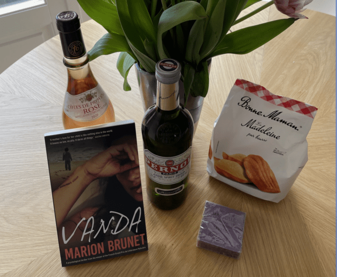 French-themed GIVEAWAY