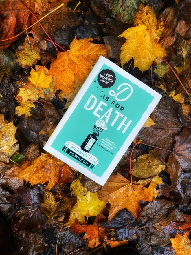 Historical cozy crime set in 1935 LONDON