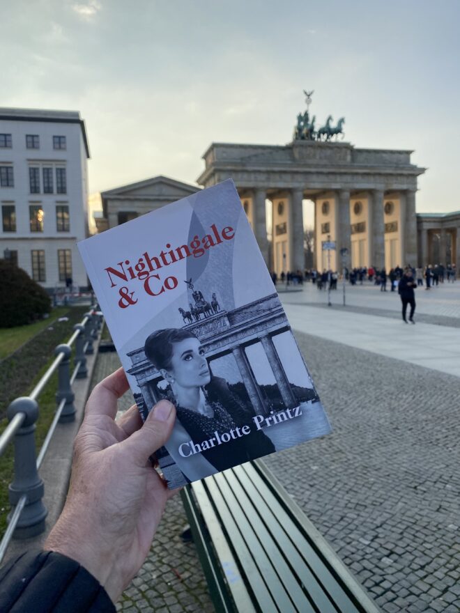 Cozy drama set in August 1961 BERLIN