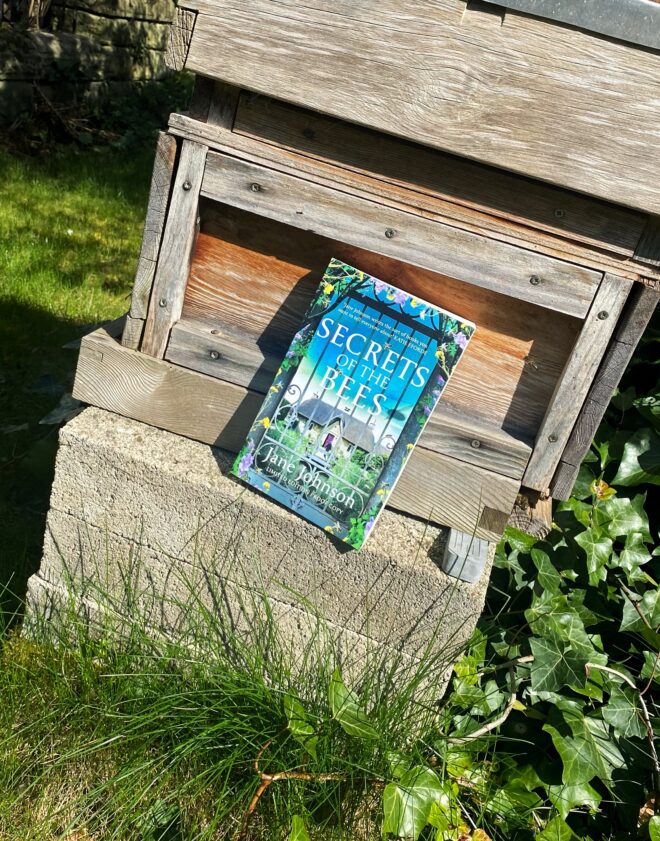 Novel set in CORNWALL