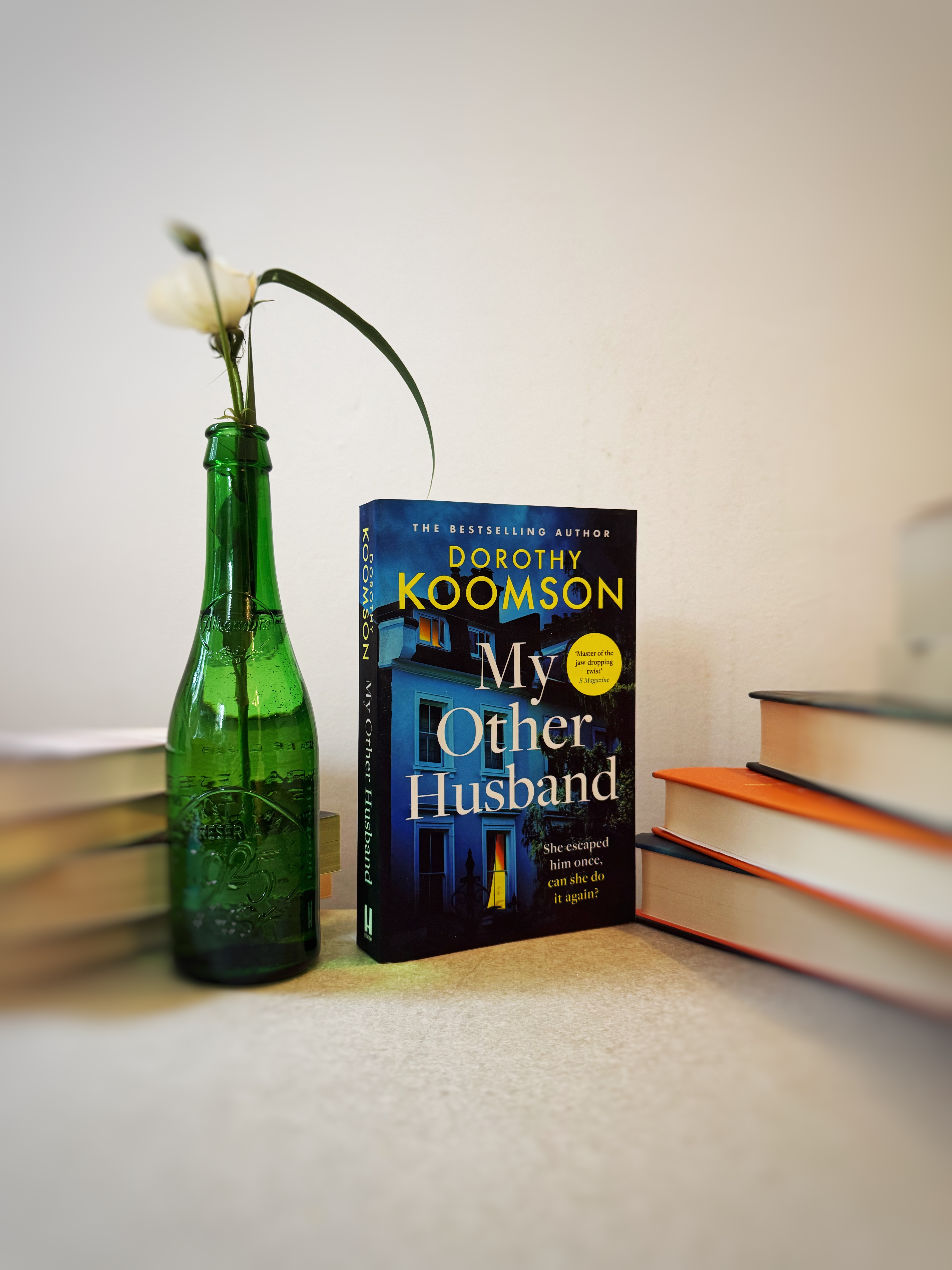 Dual timeline novel set in BRIGHTON, London and Leeds