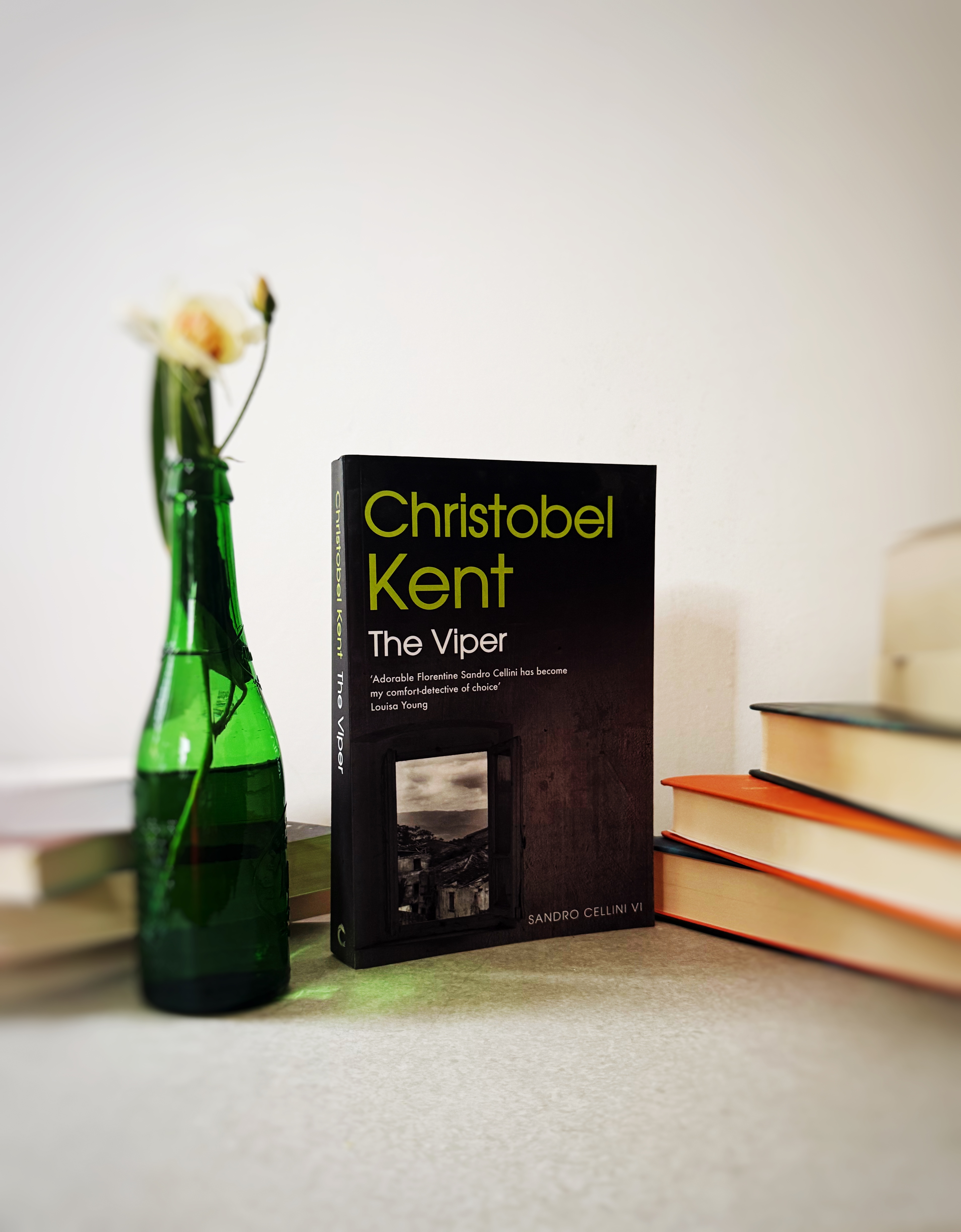 Murder mystery set around FLORENCE